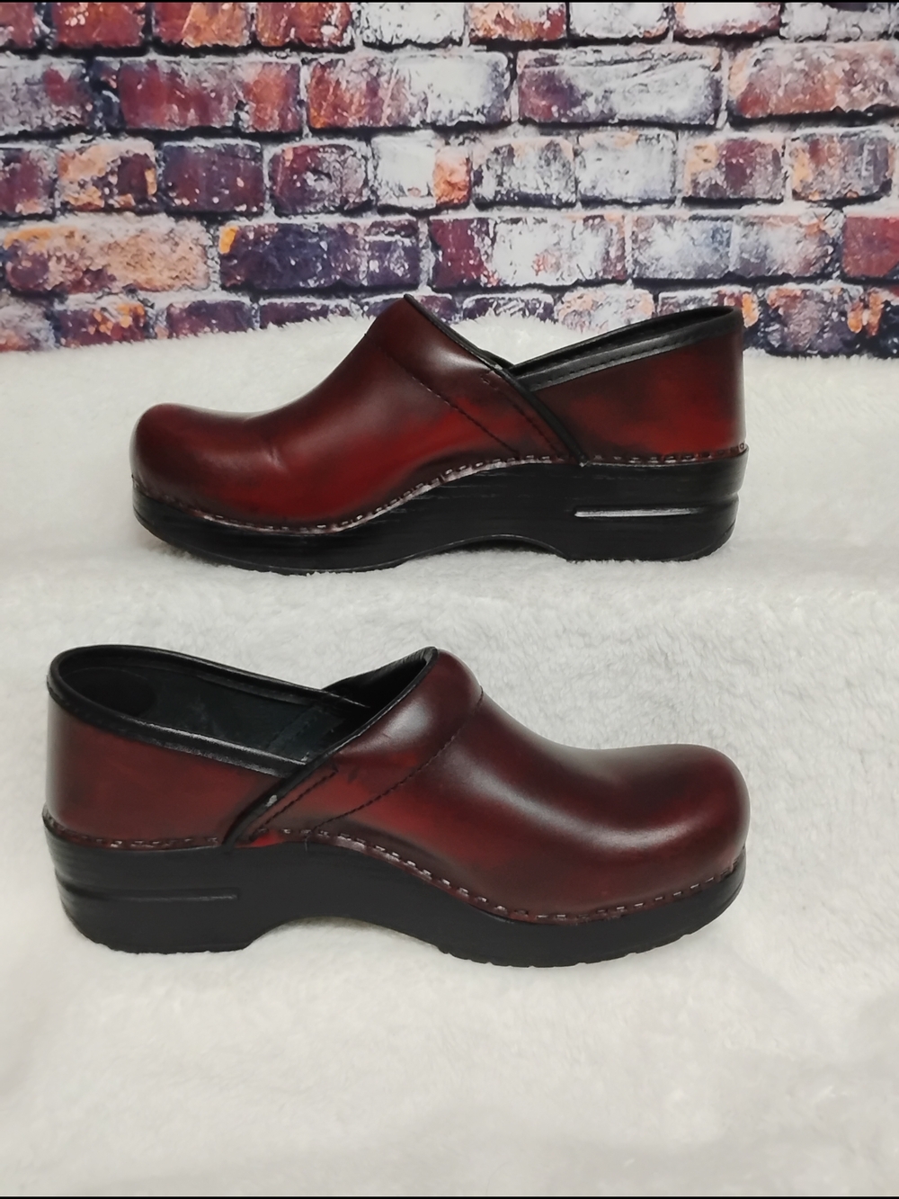 Dansko Women’s Professional Slip-On Clogs -Cordovan Cabrio  EU 38